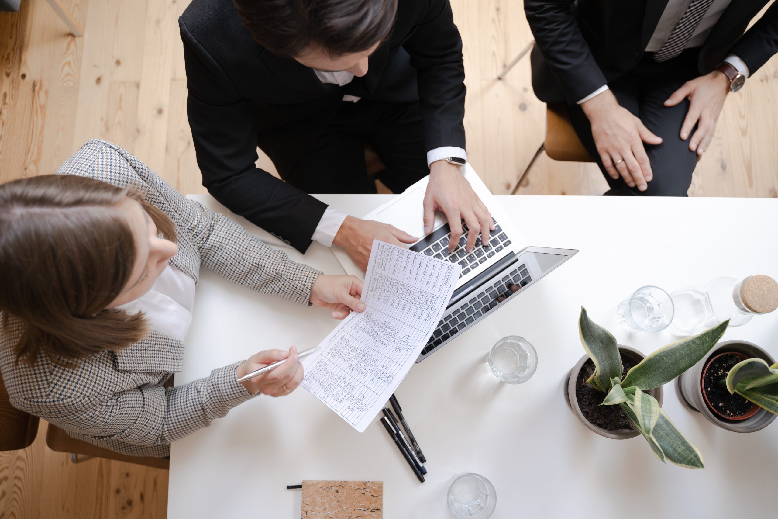 Quels sont les critères pour établir le règlement d'une entreprise ?